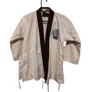 Macho Martial Arts Size 2/160 Taekwondo Robe